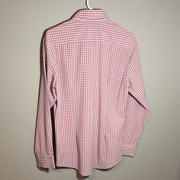 Mizzen+Main Men's Red Gingham Button-Down Shirt - Picture 3 of 3
